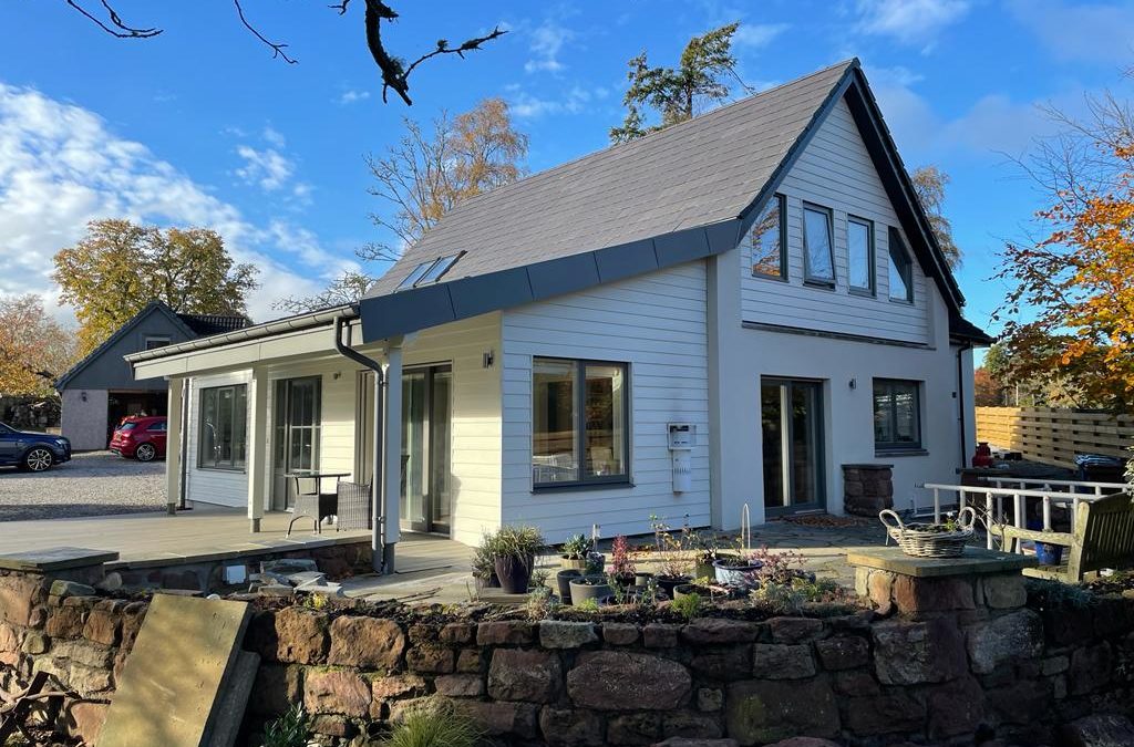 Extension in Tain